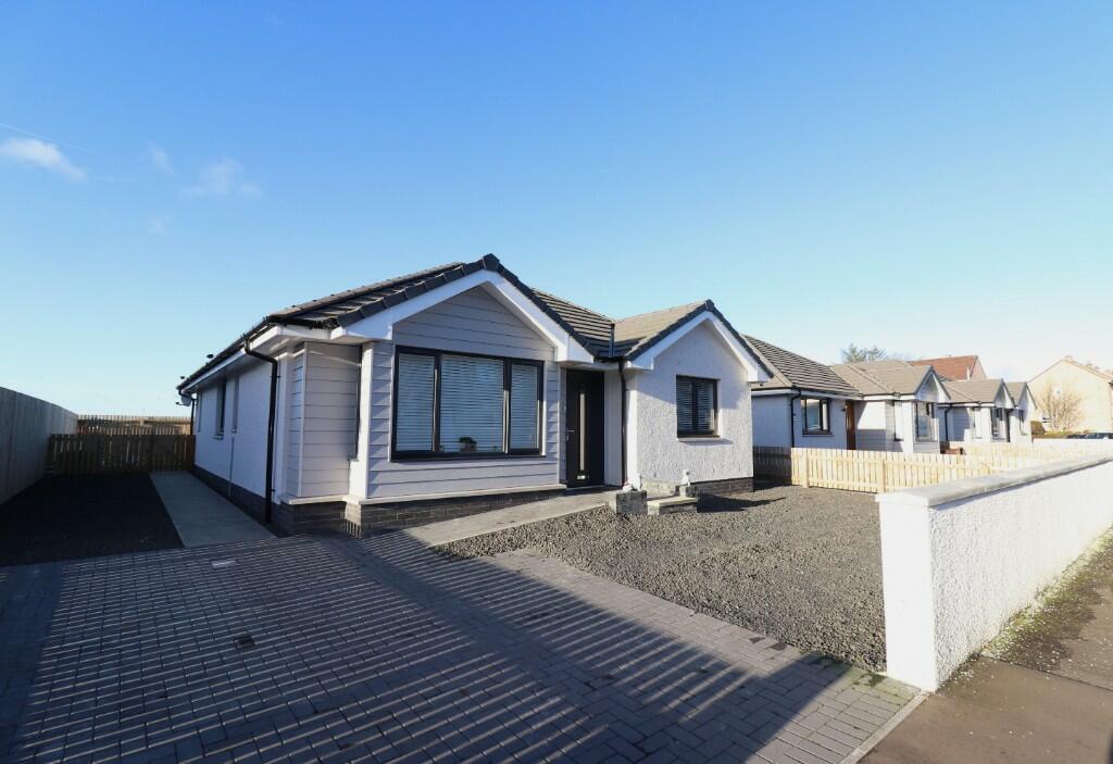 3 bedroom detached bungalow for sale in 59 St. Catherines Crescent