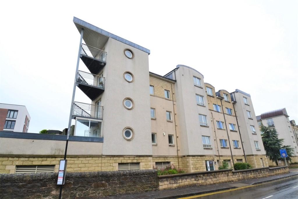 3 bedroom flat for sale in 122b/7 Crewe Road North, Edinburgh, EH5 2NE, EH5