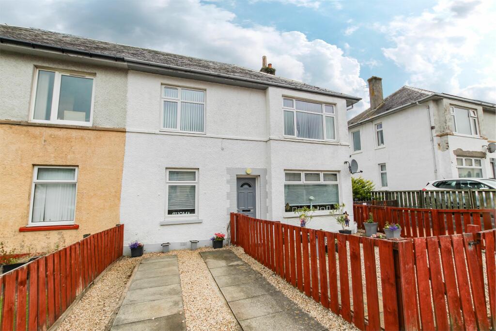 2 bedroom ground floor flat for sale in 87 Kelvin Street, Largs, KA30