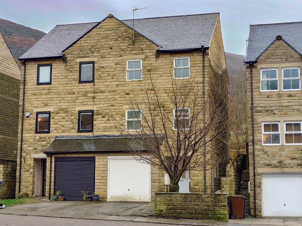 Main image of property: Calico Crescent, Stalybridge, Greater Manchester, SK15