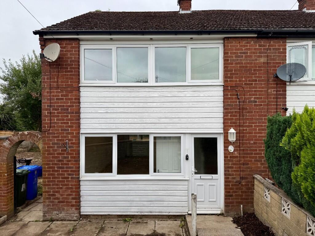 Main image of property: Primrose Crescent, Hyde, Greater Manchester, SK14