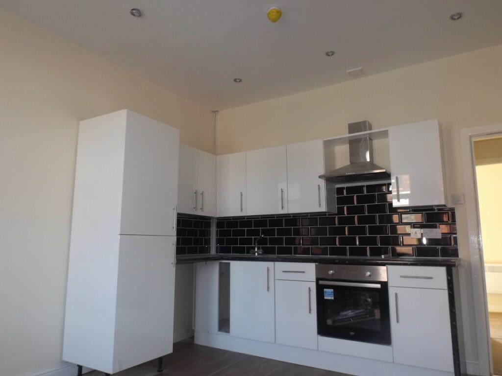 Main image of property: 5 Jersey Street, Ashton-Under-Lyne, Greater Manchester, OL6