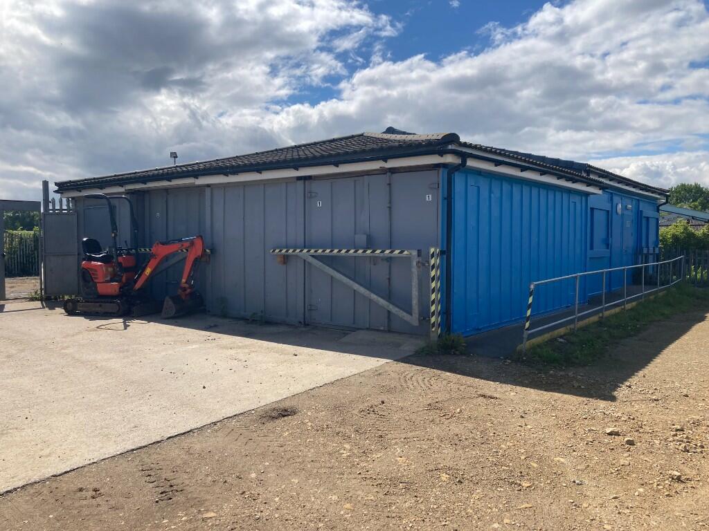 Light industrial facility to lease in Casebourne Road, Hartlepool, TS25