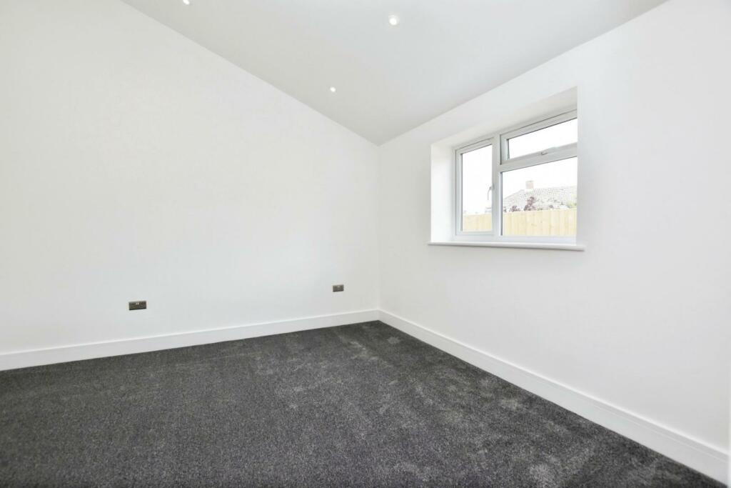Additional property image - Lyveden Gardens, Bristol