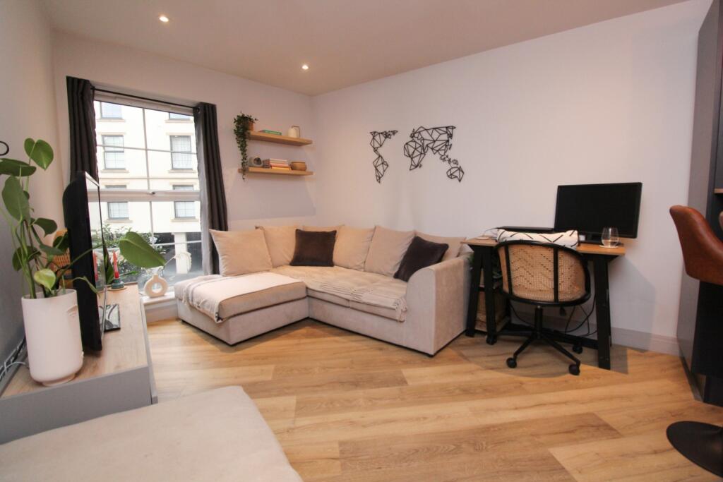 Additional property image - The Cosmopolitan, Commercial Road, Poole