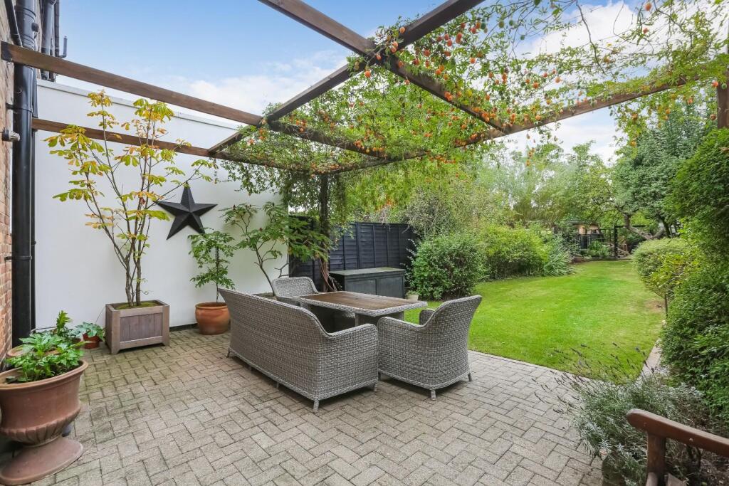 Main image of property: Cranston Road, London