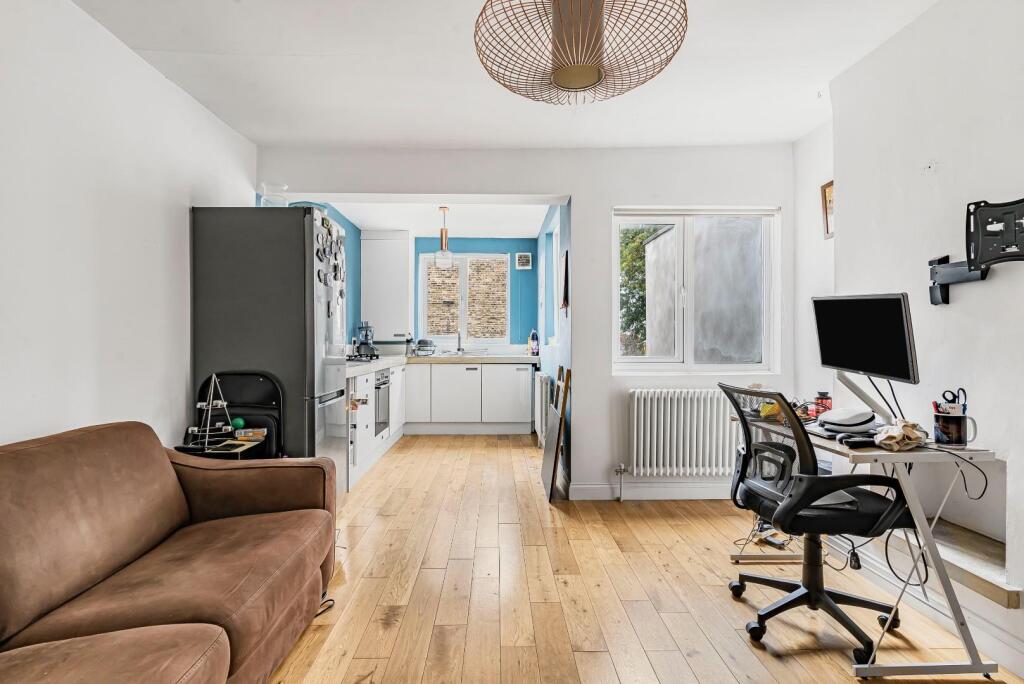 Main image of property: Hillcourt Road, London