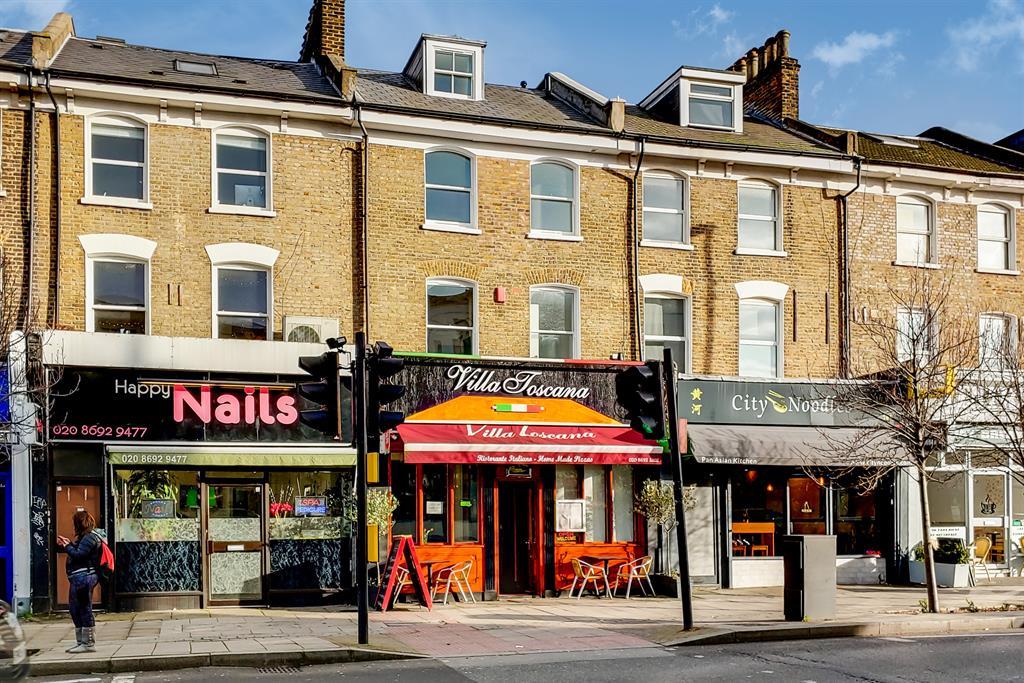 Studio flat for rent in Brockley Road, Brockley, SE4