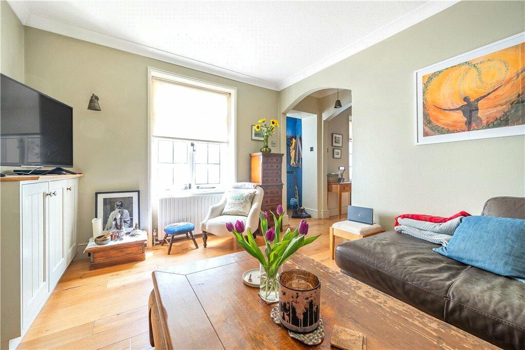 2 bedroom terraced house for sale in Wyndham Street, Brighton, East