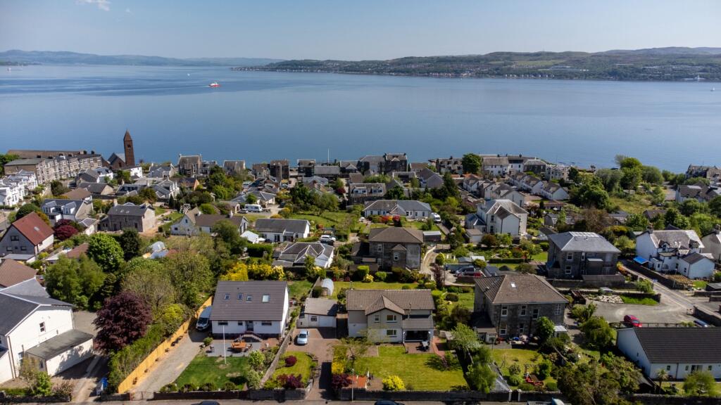 Main image of property: Siobhala, 56 Hunter Street, Kirn, Dunoon, Argyll And Bute, PA23 8DT
