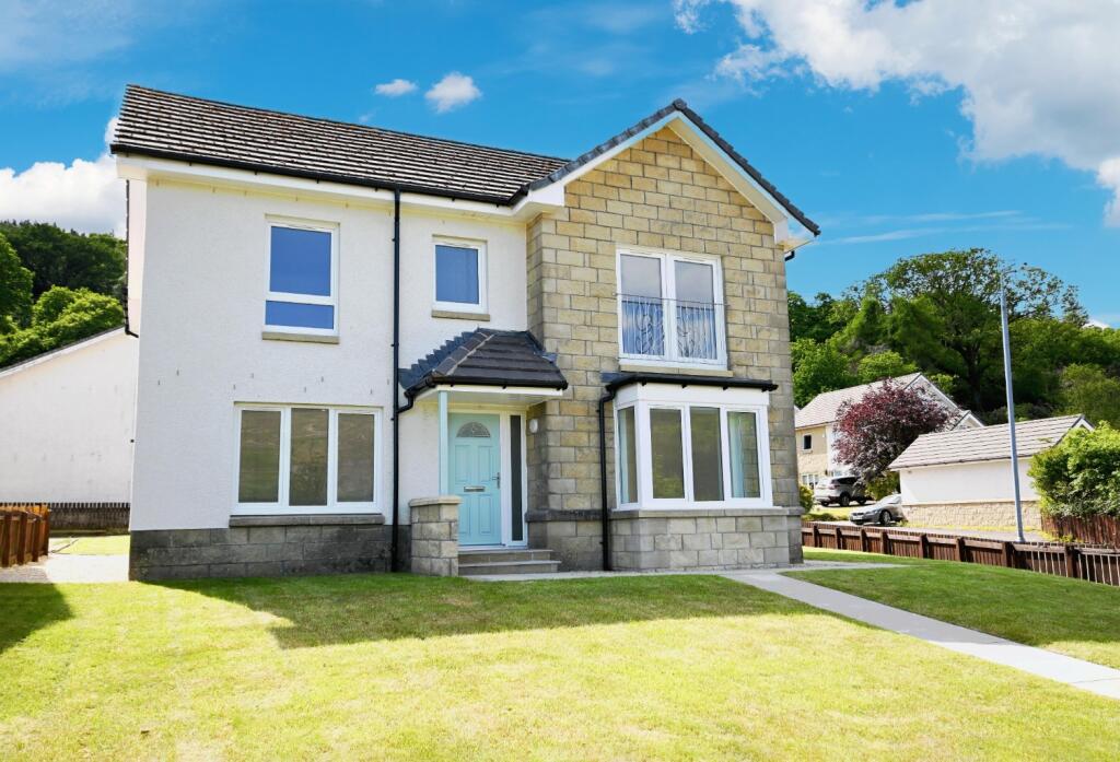 Main image of property: 2 McKinlays Quay, Sandbank, Dunoon, Argyll and Bute, PA23 8NZ