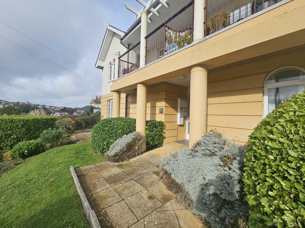 2 bedroom apartment for rent in Alta Vista Road, PAIGNTON, TQ4