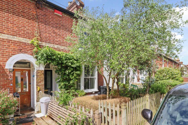 3 bedroom terraced house for sale in Lansdown Road, Canterbury, CT1