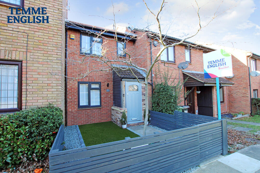 2 bedroom terraced house for sale in Nightingales, Langdon Hills WITH