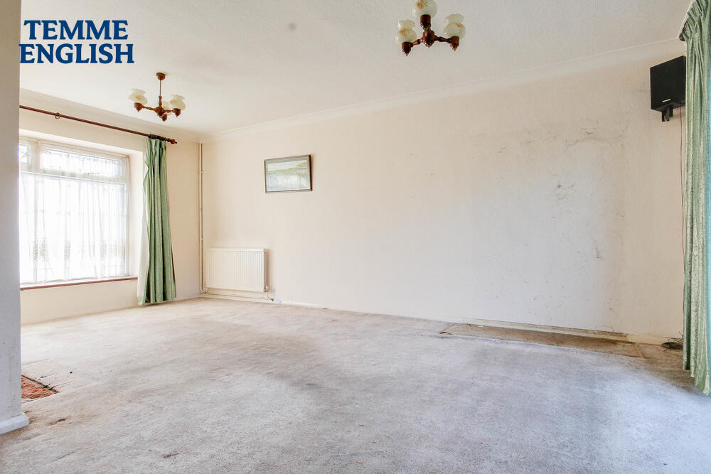 3 bedroom terraced house for sale in Whitmore Way, Basildon, Essex, SS14