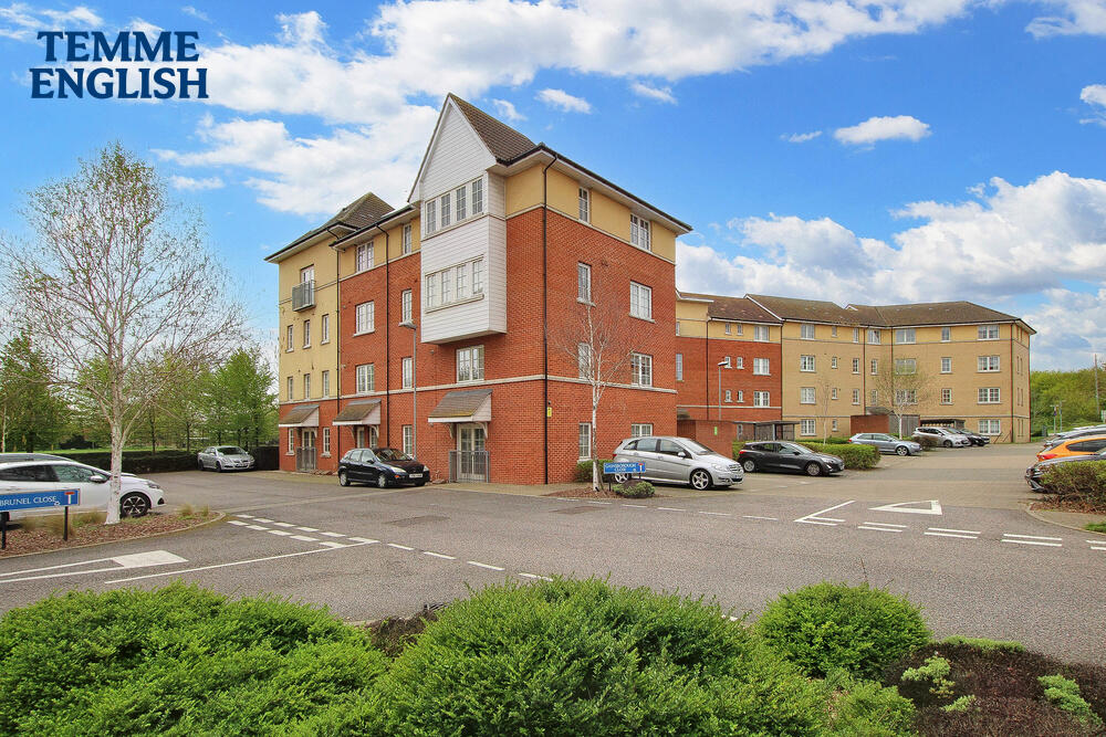 1 bedroom apartment for sale in Gainsborough Close, Basildon, Essex, SS14