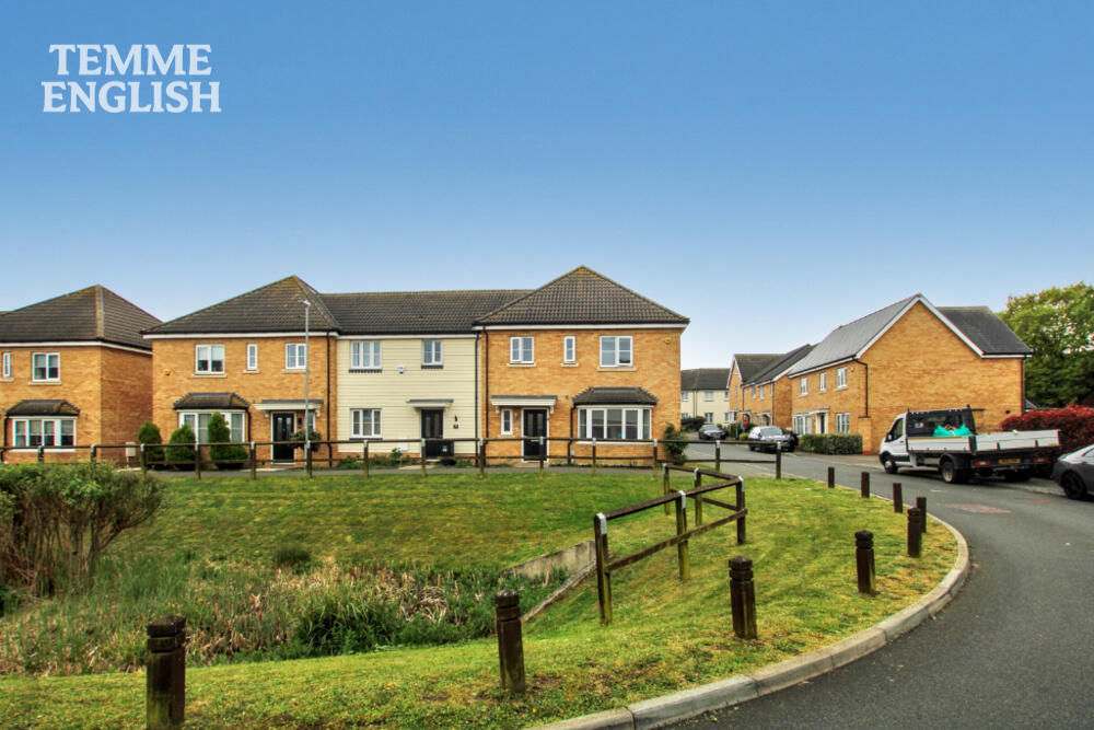Main image of property: Warwick Crescent, Basildon, Essex, SS15