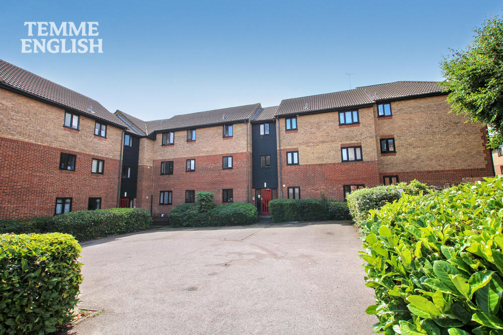 Main image of property: Copperfields, Laindon, Essex, SS15