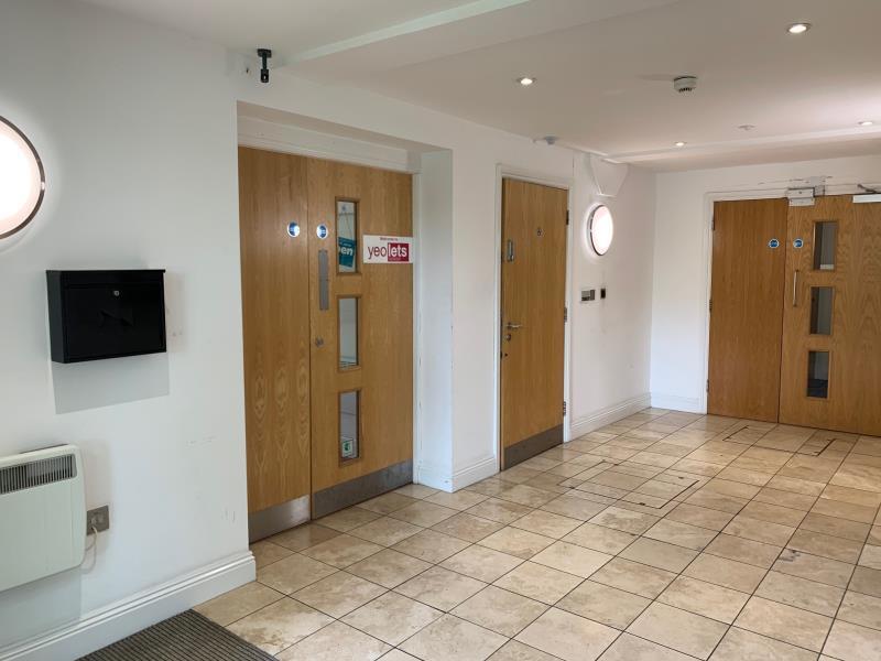 Additional property image - PRIME OFFICE/RETAIL, B Park 5, Clarence Street, Yeovil BA20 1AP