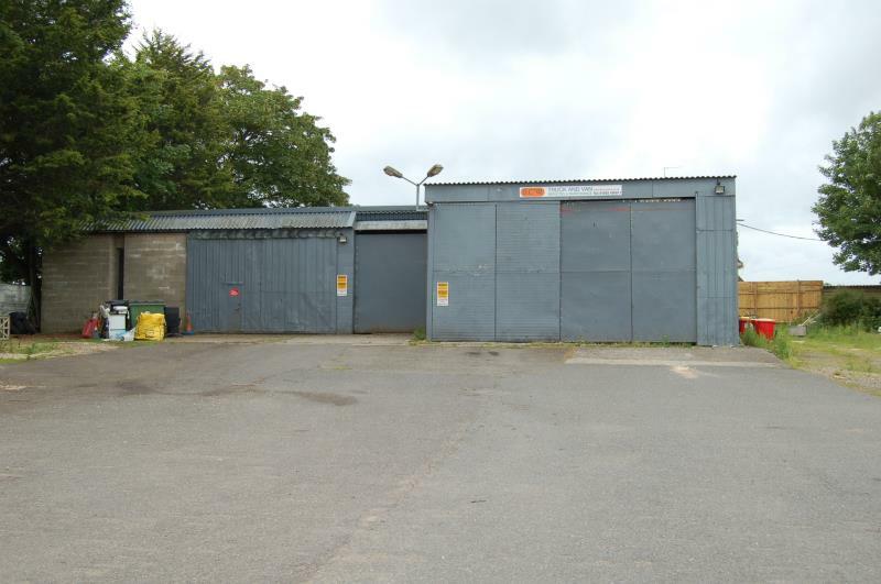 Light industrial facility for sale in Forward Garage, Babylon Hill