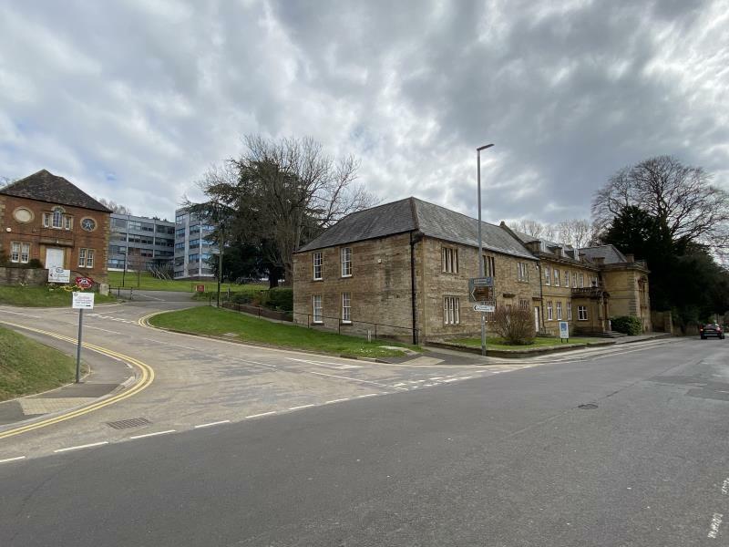 Additional property image - PERIOD OFFICE BUILDING FOR SALE/TO LET, 33 Hendford, Yeovil BA20 1UN