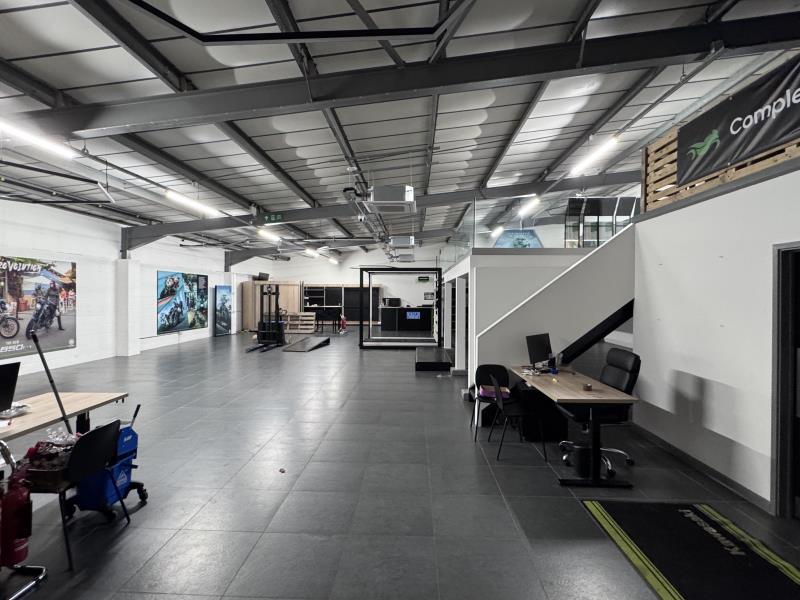 Additional property image - INDUSTRIAL UNIT TO LET, 19C Sea King Road, Yeovil BA20 2NZ
