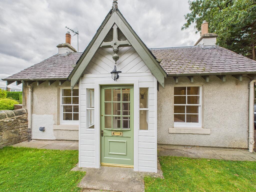 Main image of property: 9 Kinellan Road, Edinburgh, EH12