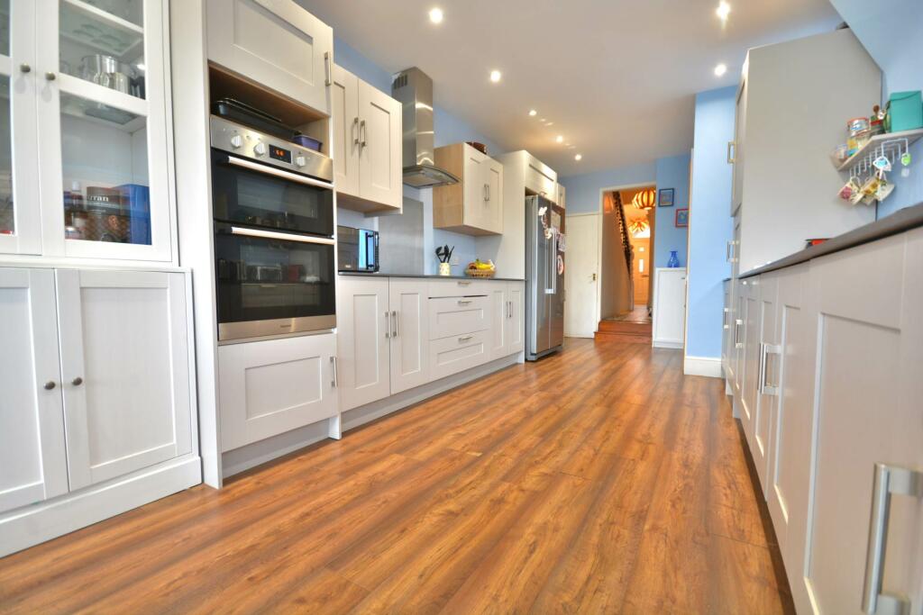 Additional property image - Clifton Road, Rugby Town Centre