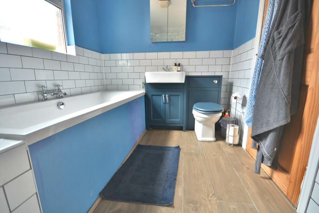 Additional property image - Clifton Road, Rugby Town Centre