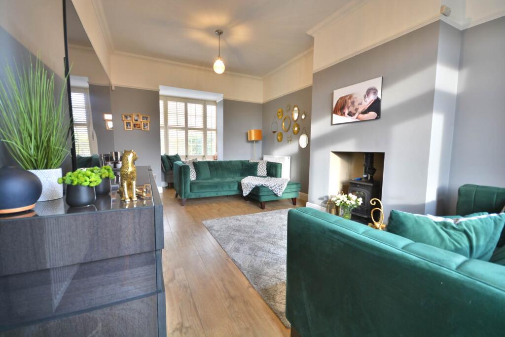 Additional property image - Warre Close, Coton House Country Estate