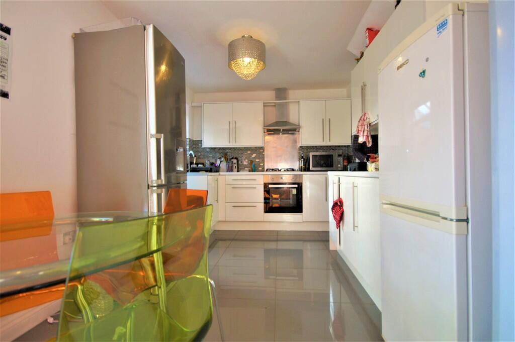 Additional property image - Donegal Close, Coventry, CV4 8DN