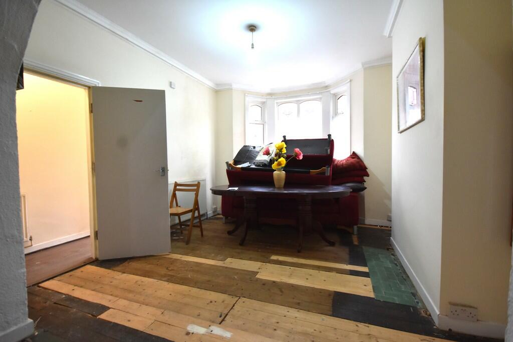 Additional property image - Humber Avenue, Stoke, Coventry
