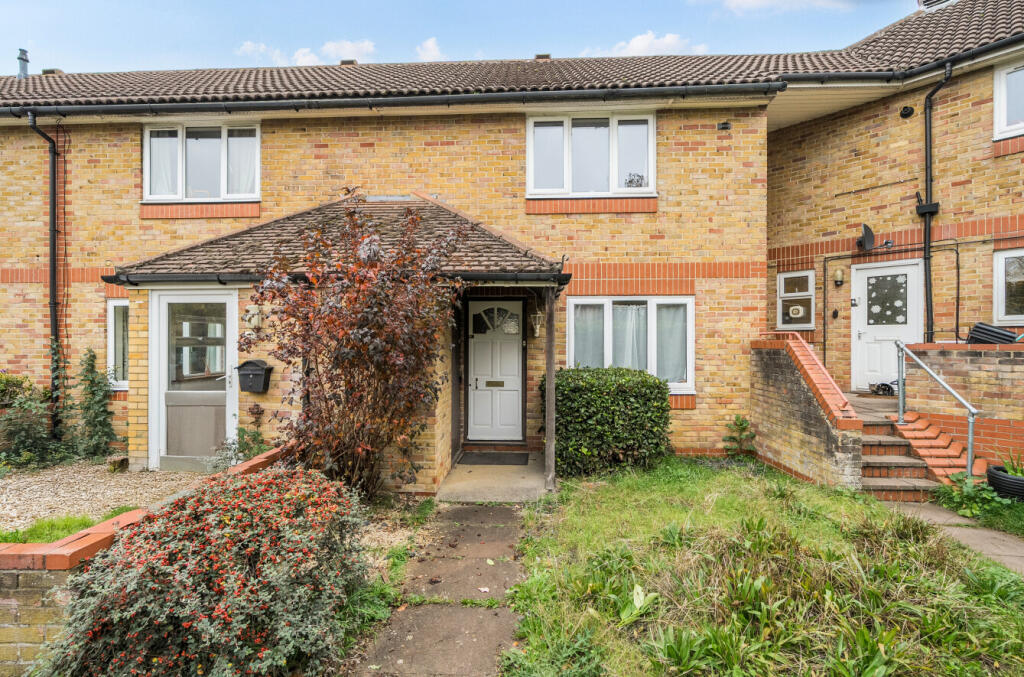 Main image of property: Challenor Close, Abingdon, Oxfordshire