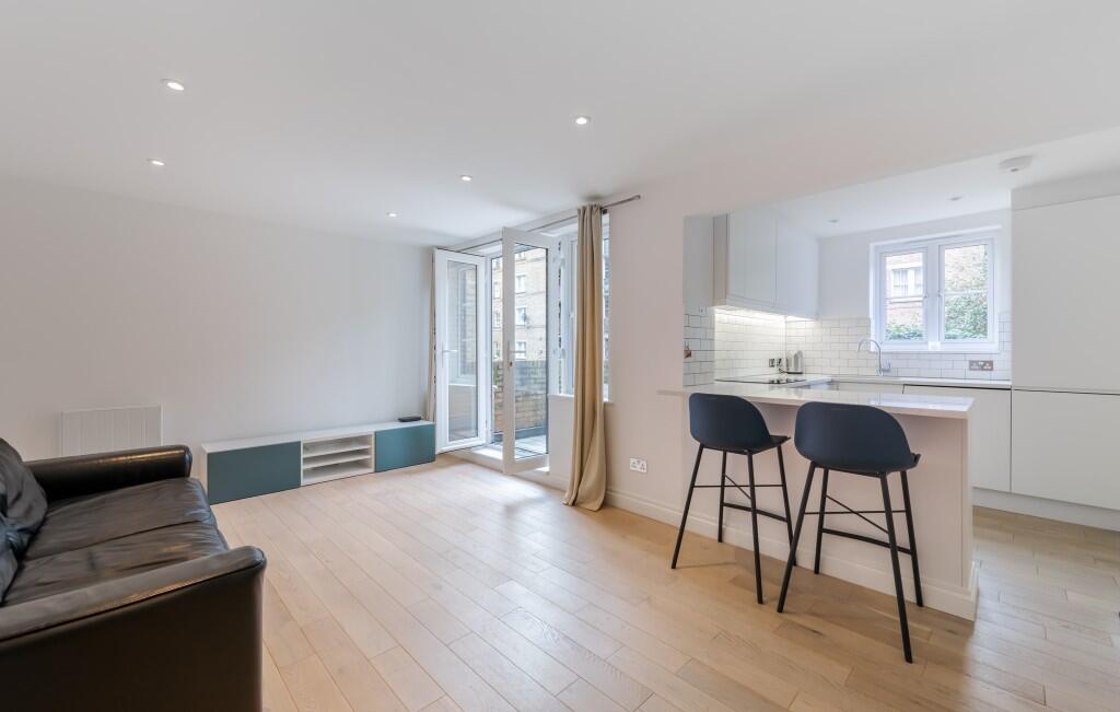 Main image of property: Oswin Street, London, SE11