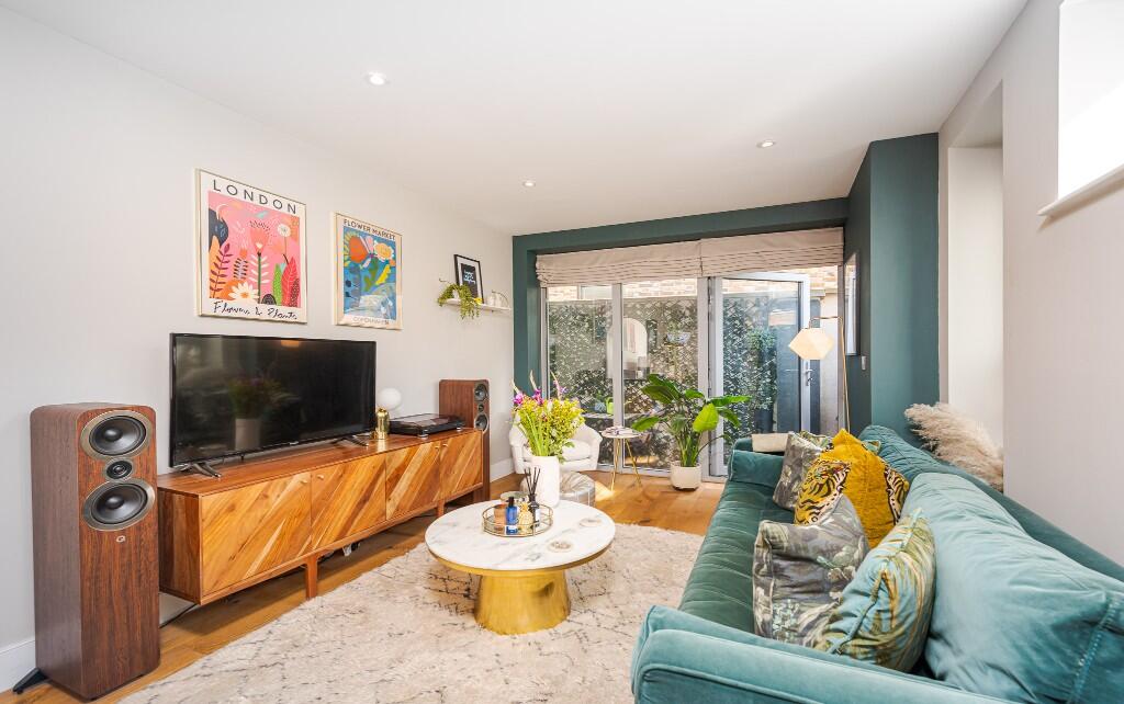 Main image of property: Crystal Palace Road, London, SE22
