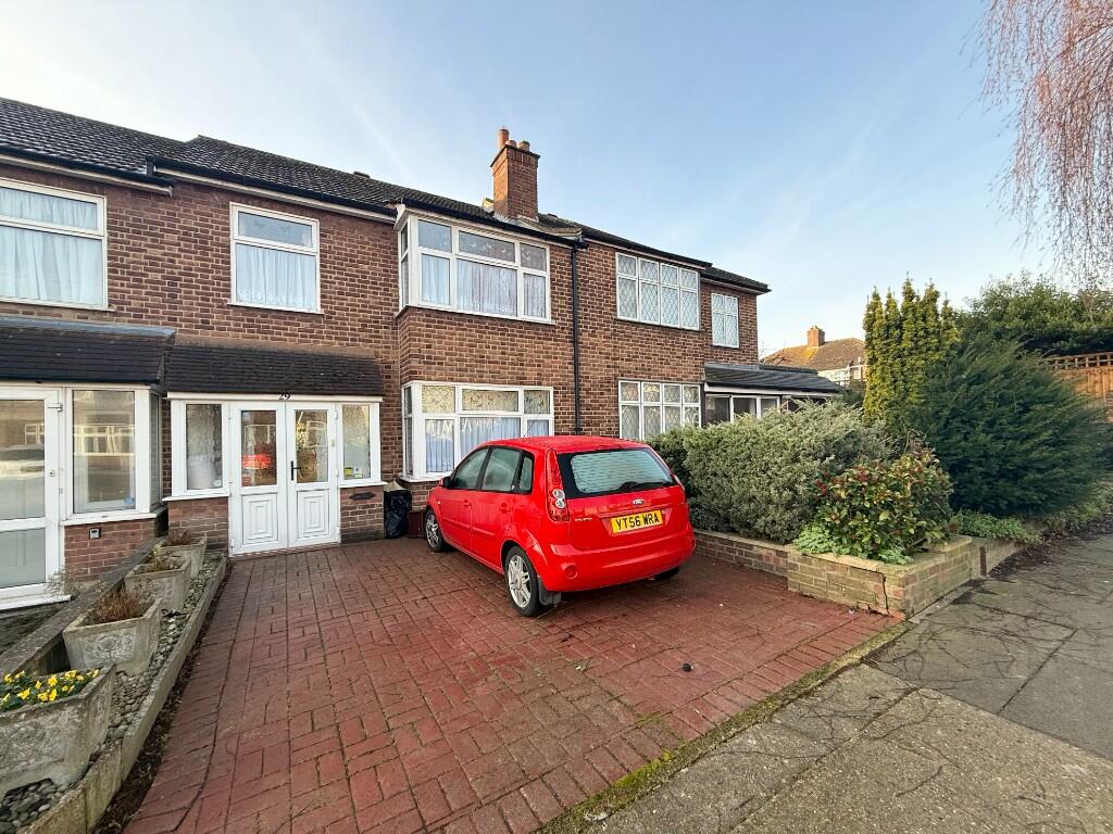 Main image of property: The Ridgeway, Gidea park, London, RM2