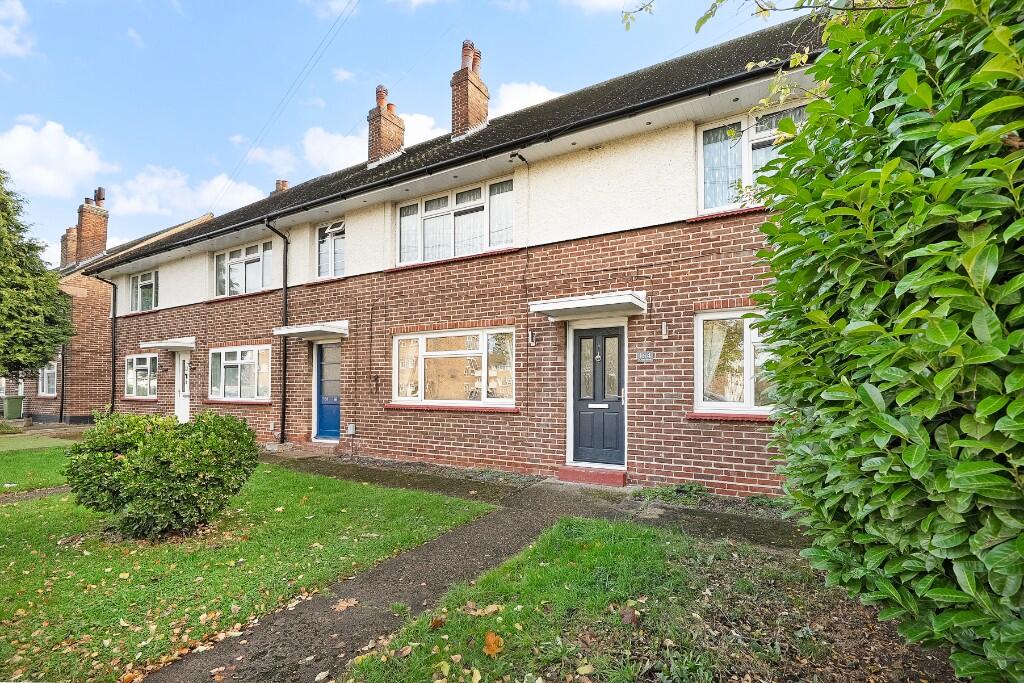 Main image of property: Cross Road, Romford, London, RM7