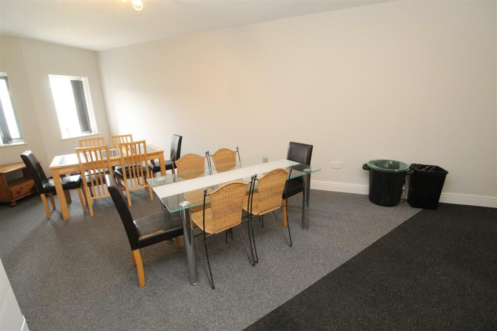 Additional property image - Darran Street, Cardiff, CF24 4JF