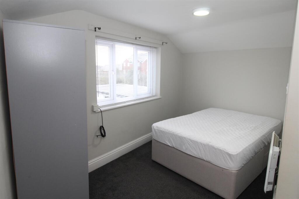 Additional property image - Monthermer Road, Roath