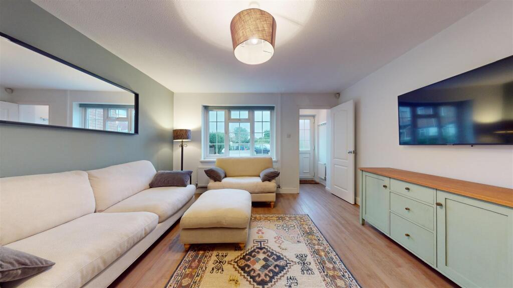 Additional property image - Birchwood Gardens, Whitchurch , Cardiff CF14 1HZ