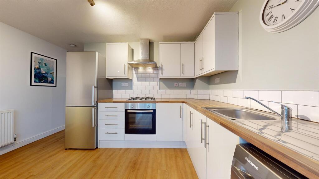 Additional property image - Birchwood Gardens, Whitchurch , Cardiff CF14 1HZ