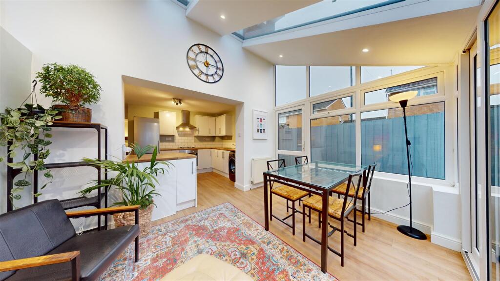 Additional property image - Birchwood Gardens, Whitchurch , Cardiff CF14 1HZ