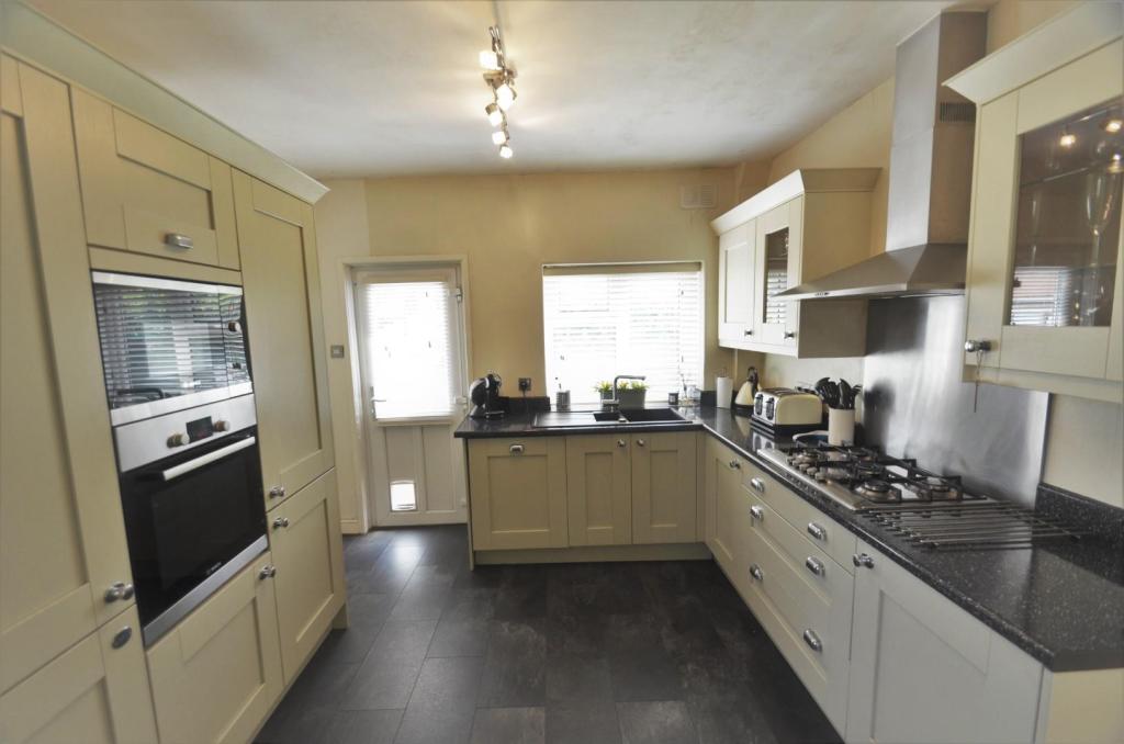 3 bedroom detached house for sale in School Road, Handforth, Wilmslow, SK9