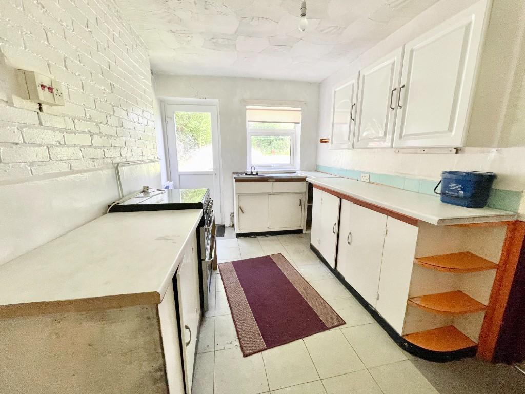 3 bedroom semidetached house for sale in Heolgerrig Road, Merthyr