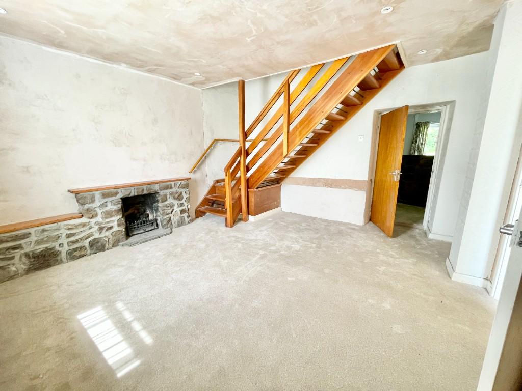 3 bedroom semidetached house for sale in Heolgerrig Road, Merthyr