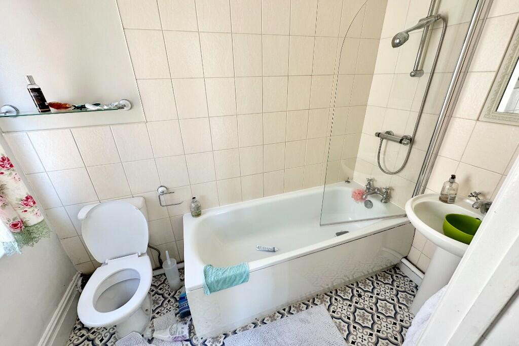Additional property image - High Street, Merthyr Tydfil, South Glamorgan, Merthyr Tydfil (County of), CF47