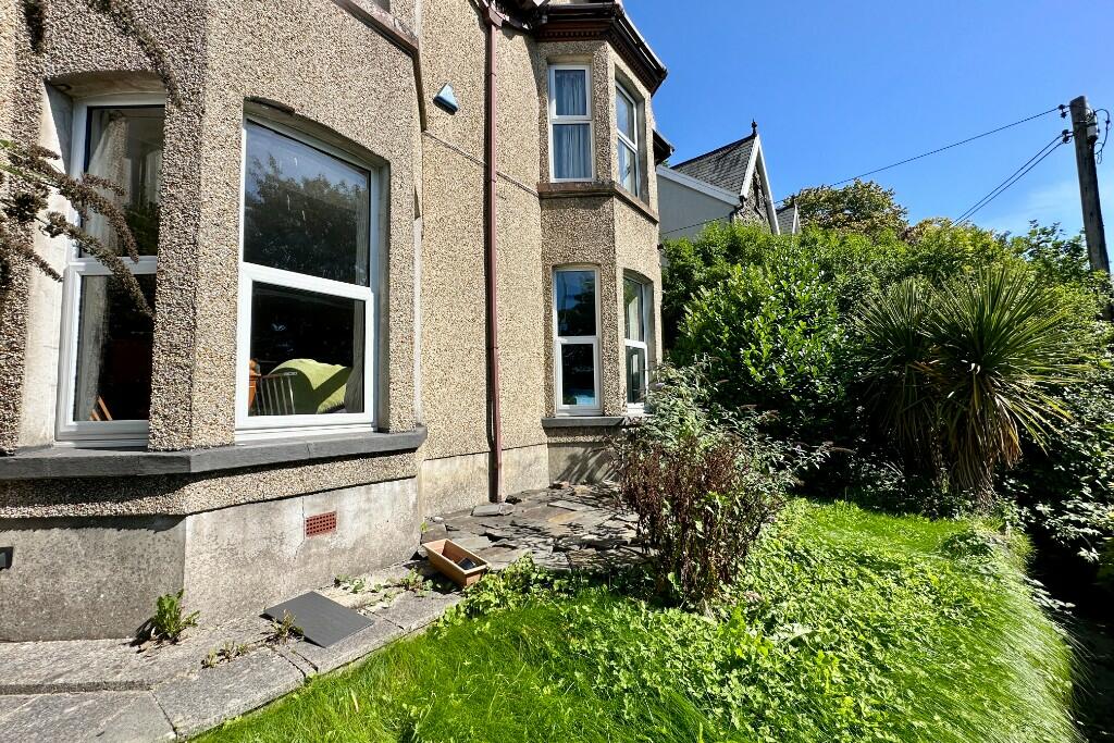Additional property image - High Street, Merthyr Tydfil, South Glamorgan, Merthyr Tydfil (County of), CF47