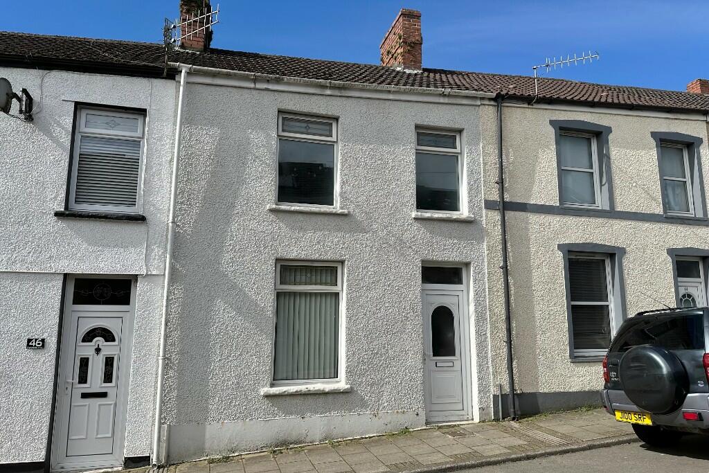 3 bedroom terraced house for sale in Primrose Hill, Twynyrodyn, Merthyr