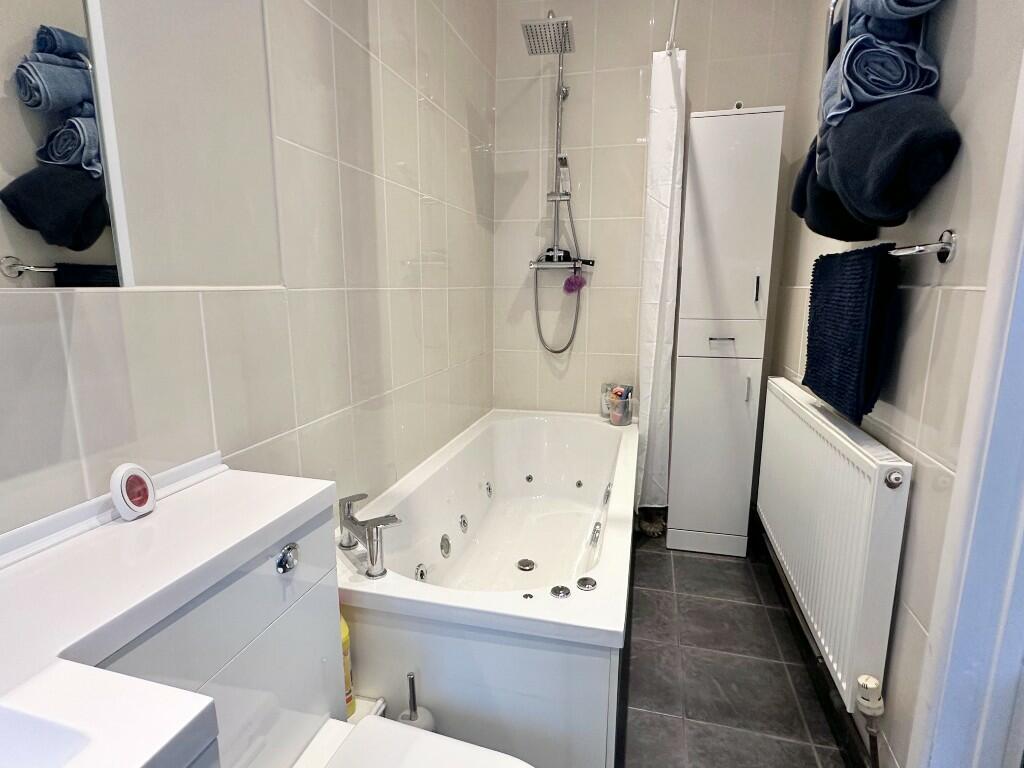 Additional property image - Oaklands, Troedyrhiw, Merthyr Tydfil, CF48 4LP