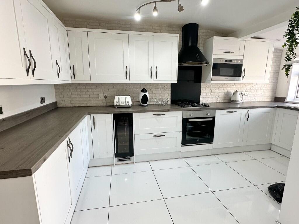 Additional property image - Brynheulog Street, Penydarren, Merthyr Tydfil, CF47 9UY